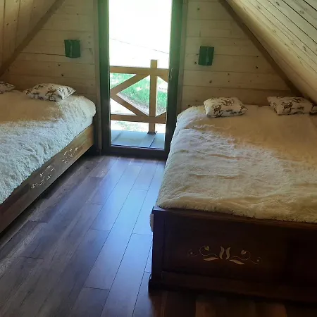 Szalas Na Krawedzi Chalet