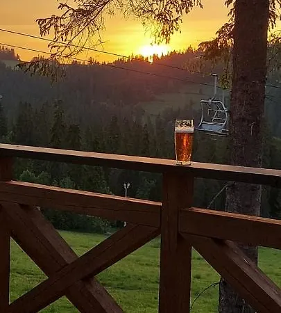 Szalas Na Krawedzi Chalet
