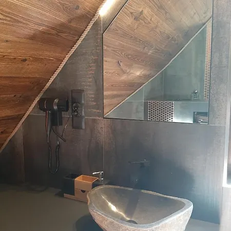Chalet Szalas Na Krawedzi
