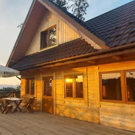 Szalas Na Krawedzi Chalet