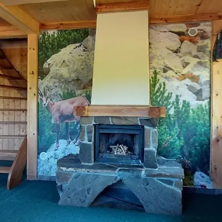 Szalas Na Krawedzi Chalet